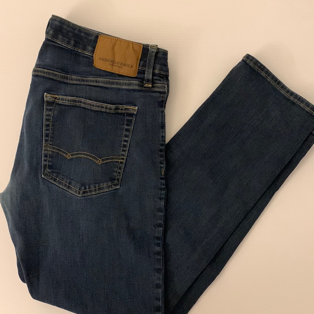 American Eagle Extreme Flex Jeans. 33x32